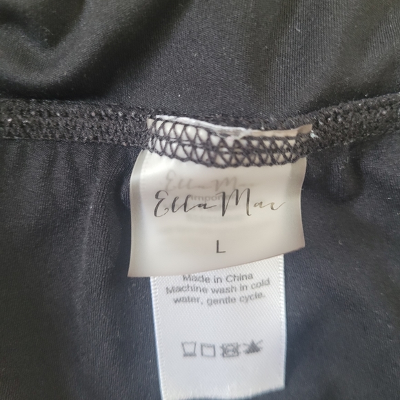 Athletic Skirt / Skort LARGE - Picture 3 of 3